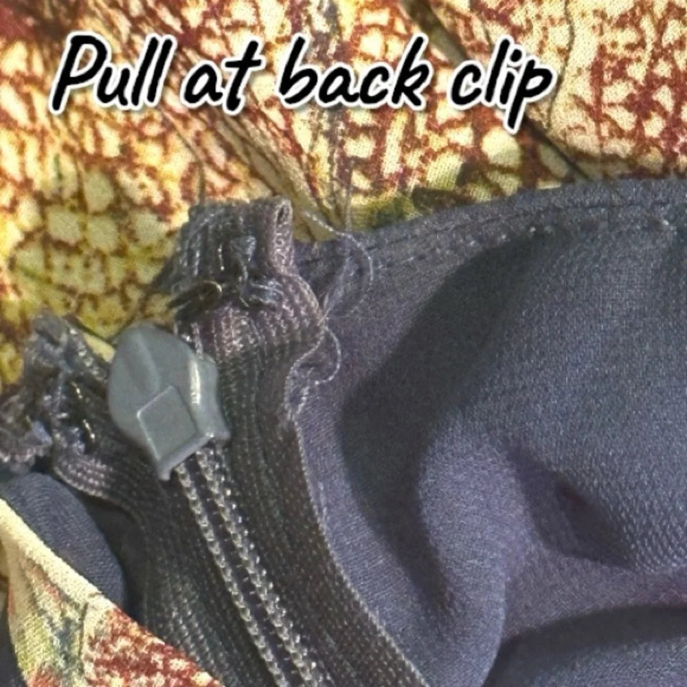 GUC Staring at Stars Strappy Flowy Mini Dress. Size 4 - Picture 6 of 11